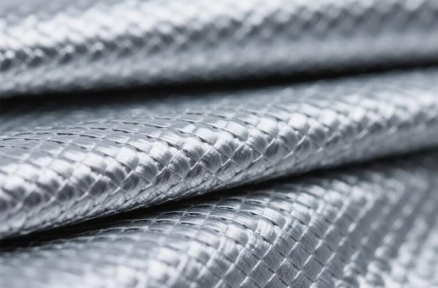 Je kompozit ze skelných vláken škodlivý při spálení?